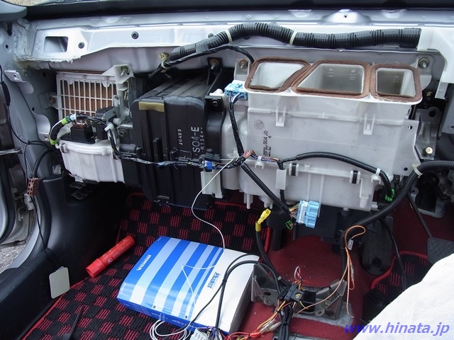 ヒーターコア全体像