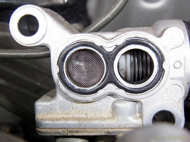 清掃後のEACVの金網