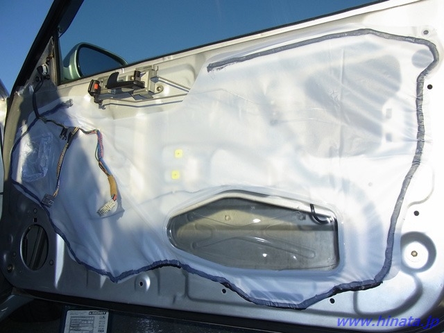 ドア内部の防水シート