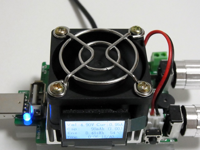 冷却ファンは自動制御