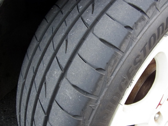 ワインディング走行後のブリヂストンPlayz PXII