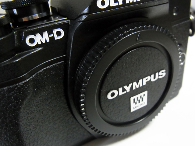 OLYMPUS OM-D E-M10 Mark III