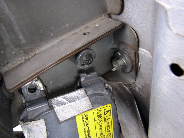 割れたインバータ