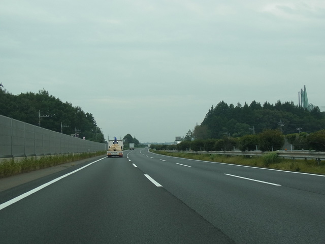 3車線区間に戻る