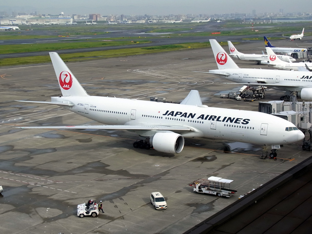 JAL 777-200ER JA709J