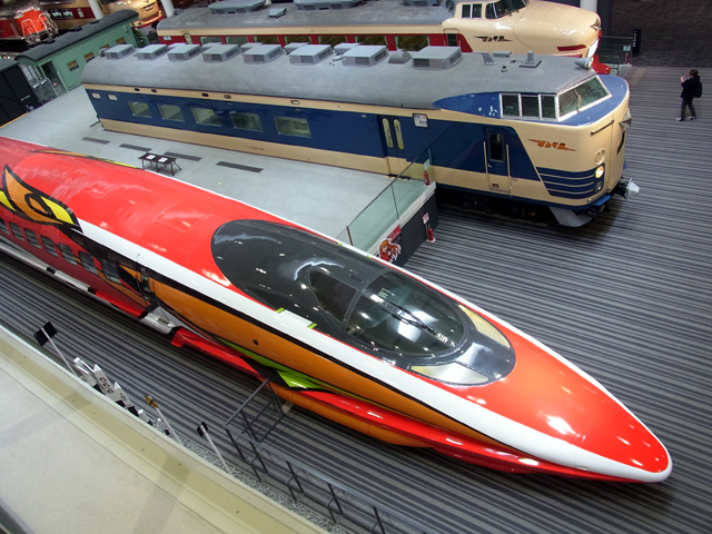 京都鉄道博物館館内