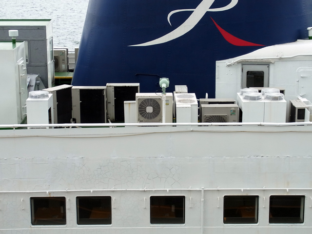 数々の室外機