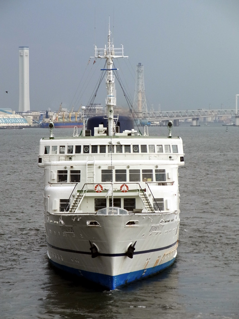 ロイヤルウイング