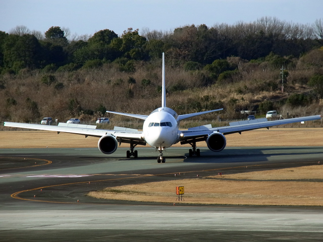 熊本空港のB767-JA623J