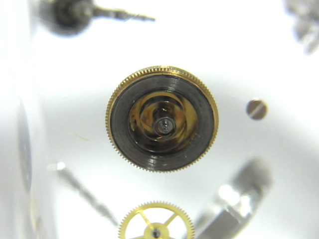 フタを開けた香箱