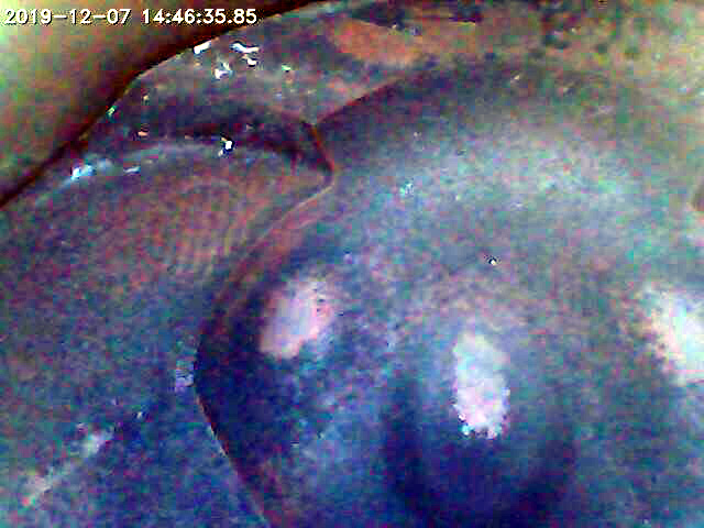 ピストンヘッドの様子