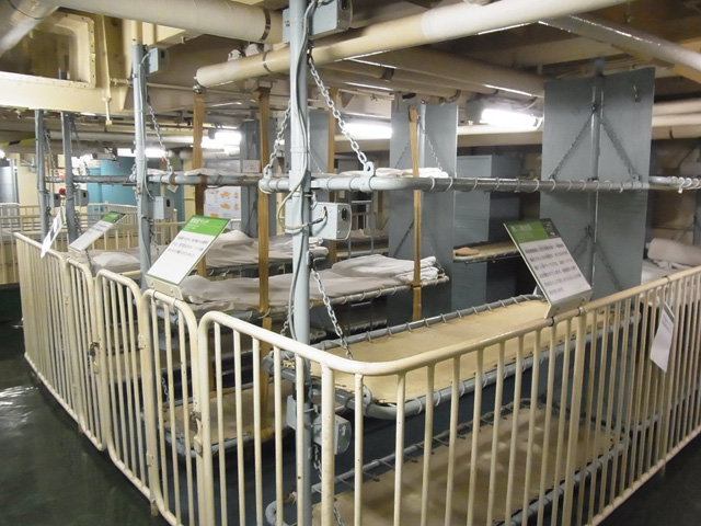 砕氷艦ふじの寝室