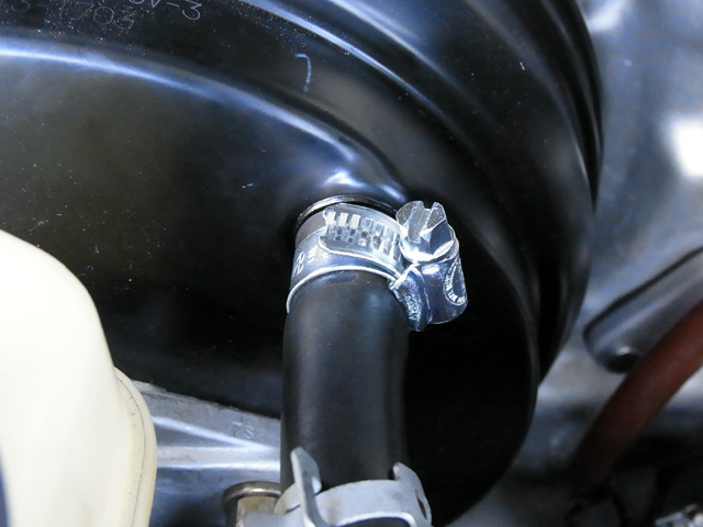 ホースバンドで仮固定