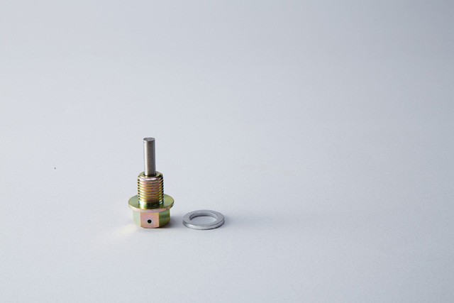 SPOON MAGNETIC DRAIN BOLT,ENGINE