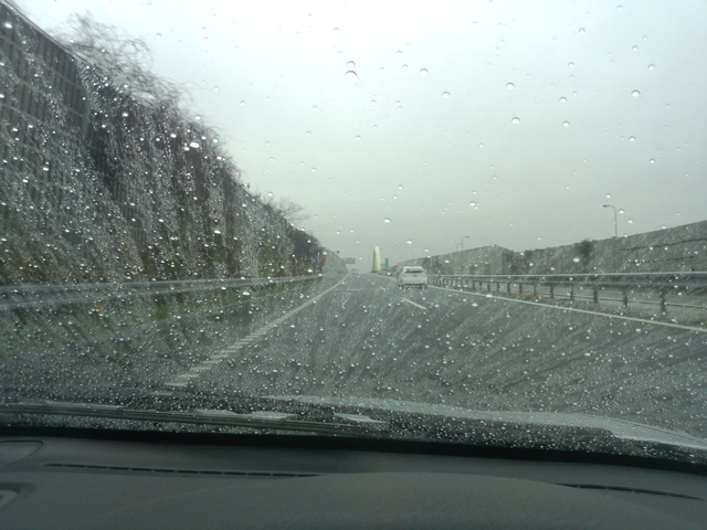 雨天走行
