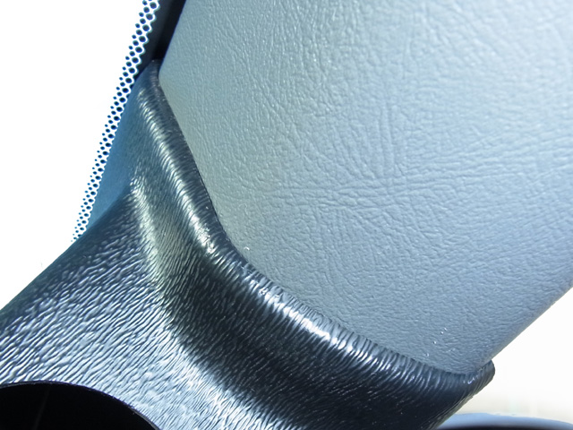 隙間なくピッタリ装着可能