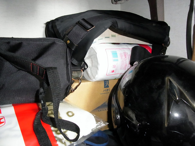 クローゼット内保管状況