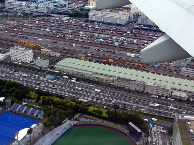 羽田空港新ルートにおける湾岸線上空