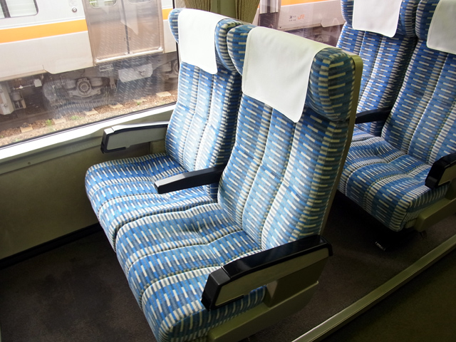 普通車座席