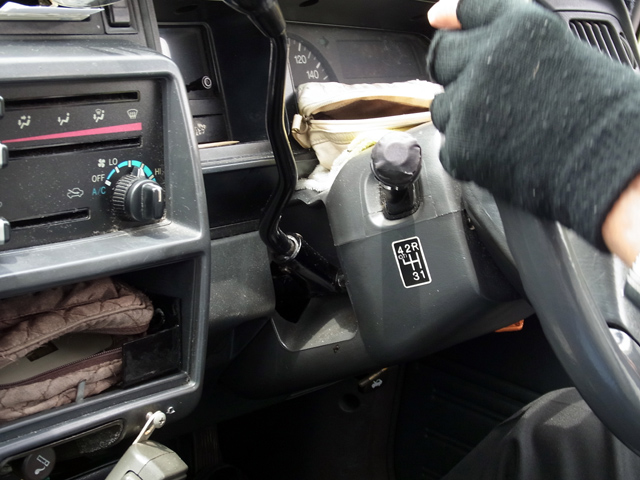 コラムシフトのMT車