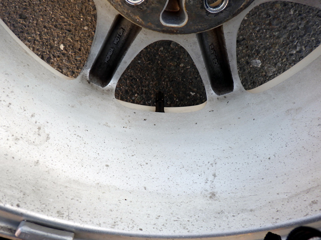 ホイールの裏側