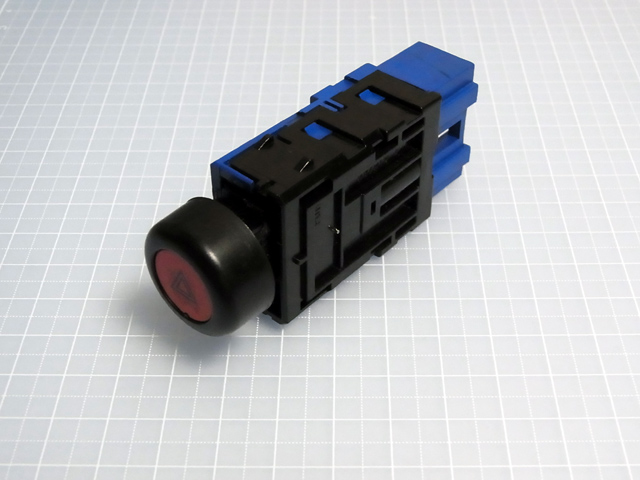 ハザードスイッチ