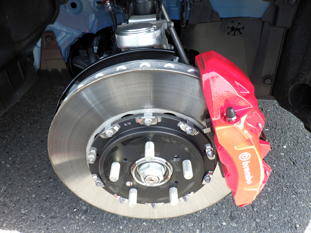 FL5シビックRのフロントブレーキ
