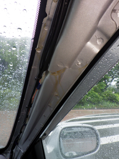 運転席側のAピラー