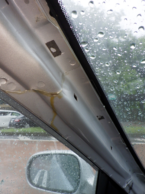 助手席側のAピラー