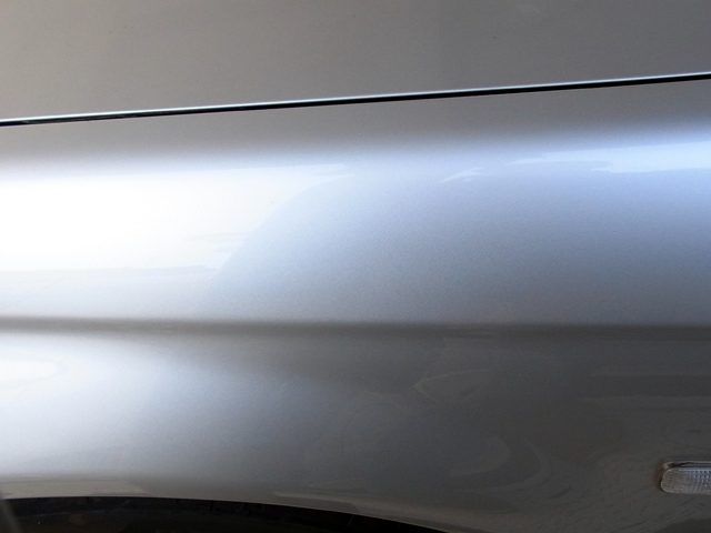 再塗装後のフェンダー表面