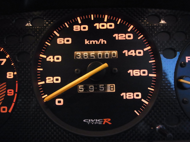 385,000kmのオドメーター