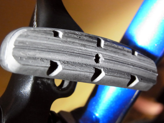 使い切ったブレーキシュー