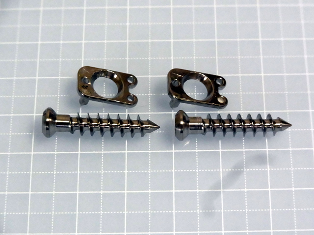 骨用のチタンボルト