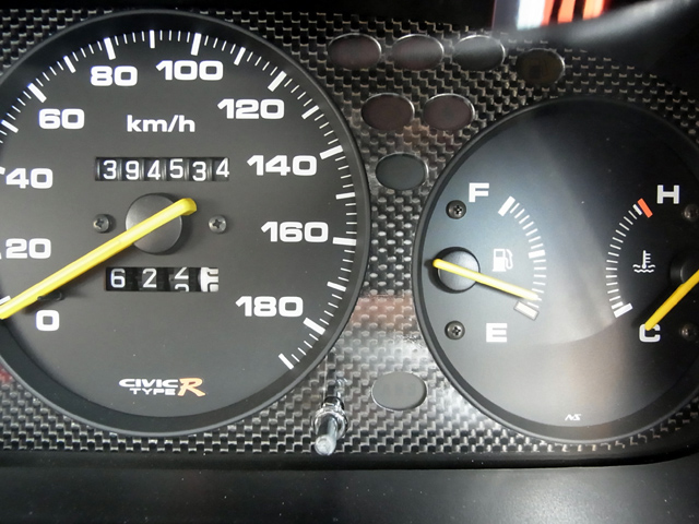 トリップメーターは600km台前半