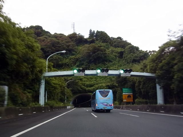 トンネル用信号機