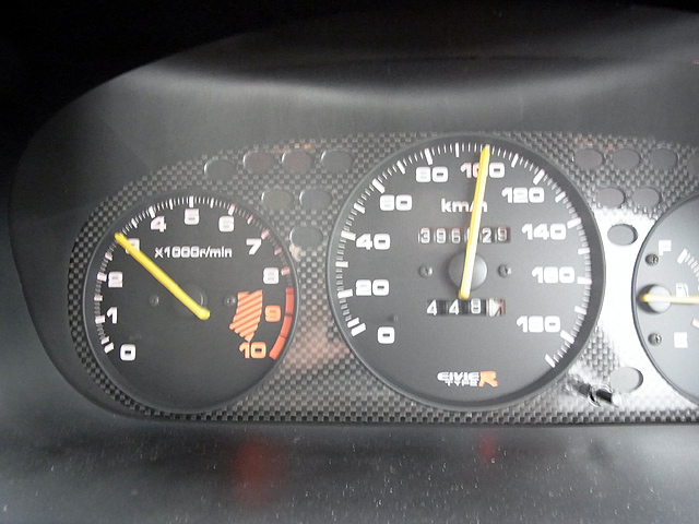 100km/hに達する速度