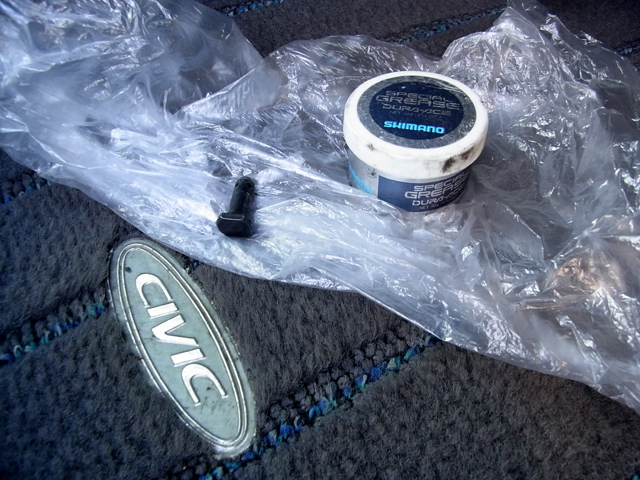 シマノ デュラエースグリスでグリスアップ