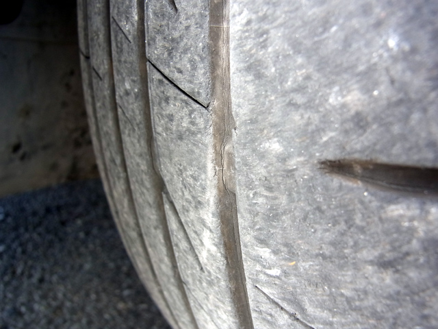 スリップサインが出るまで3mmほど