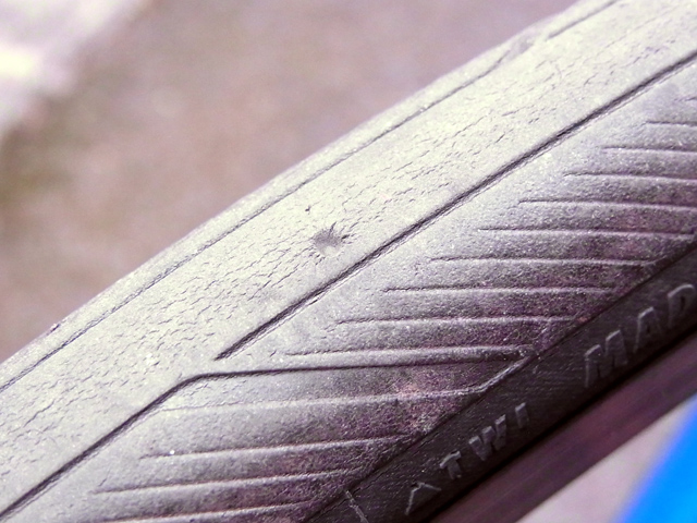 フロントタイヤの摩耗状況
