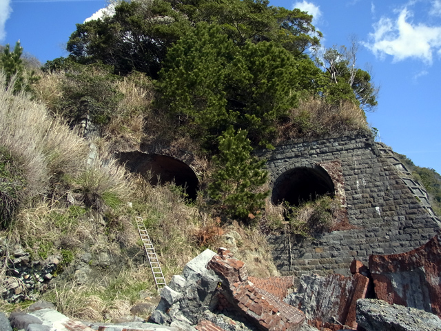 旧石部トンネル