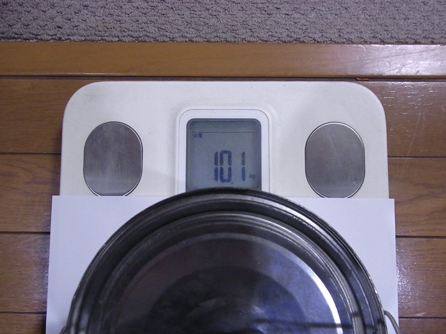 総重量10kgオーバーの貯金箱