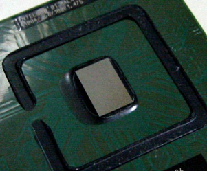 コアにズームイン